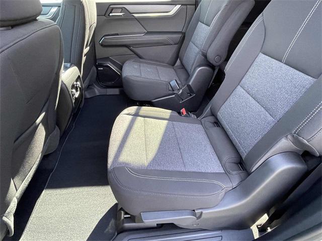 new 2026 GMC Acadia car, priced at $49,122