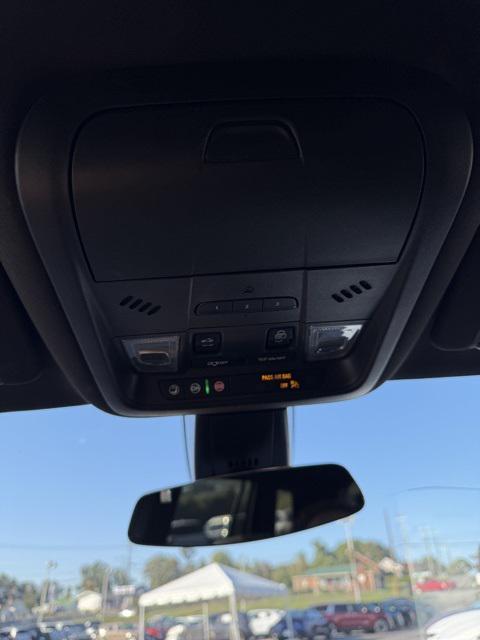 used 2023 Cadillac XT6 car