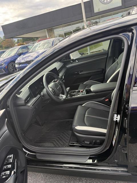 used 2025 Kia K5 car, priced at $28,990