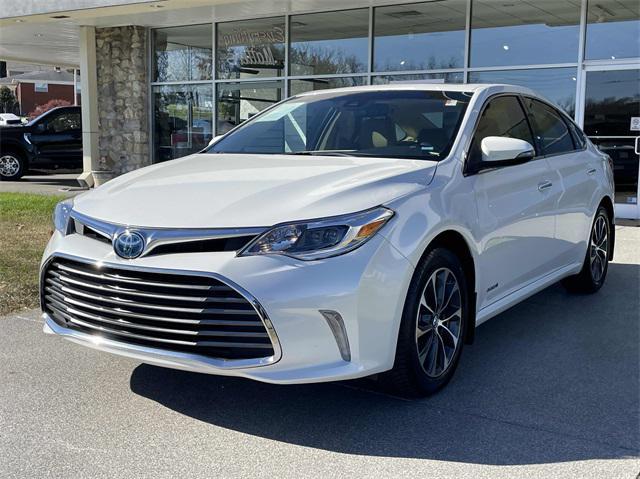 used 2018 Toyota Avalon Hybrid car, priced at $22,980