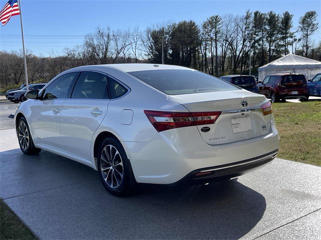 used 2018 Toyota Avalon Hybrid car, priced at $22,980