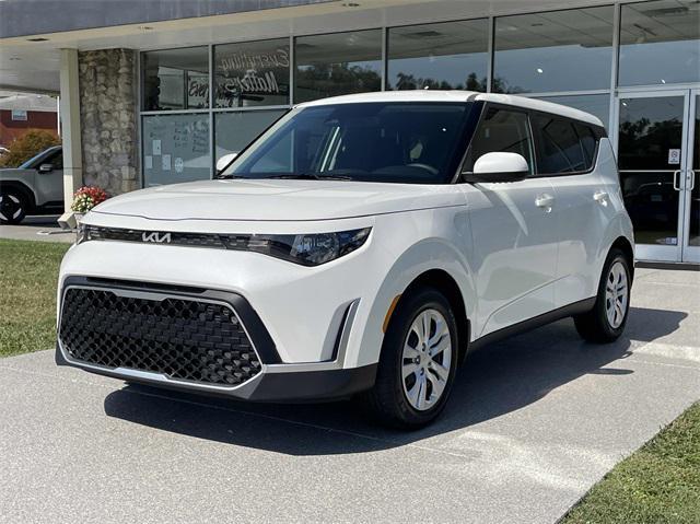 new 2025 Kia Soul car, priced at $22,185