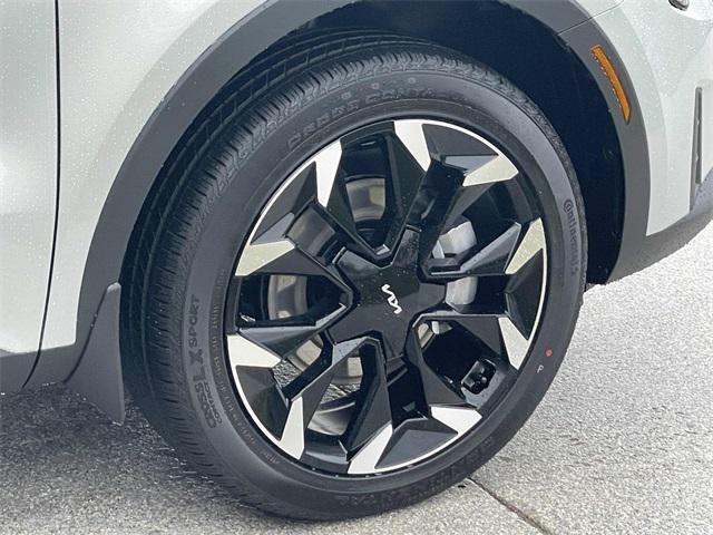 new 2026 Kia Sorento car, priced at $38,076