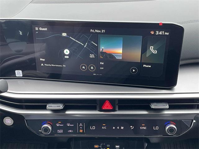 new 2026 Kia Sorento car, priced at $38,076