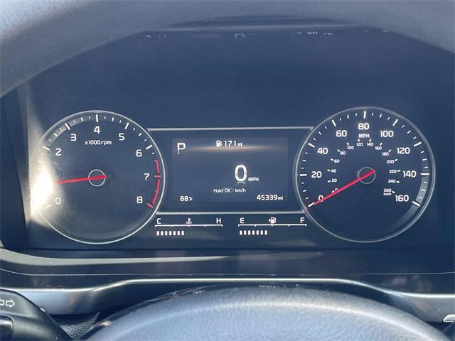 used 2023 Kia Sorento car, priced at $26,984