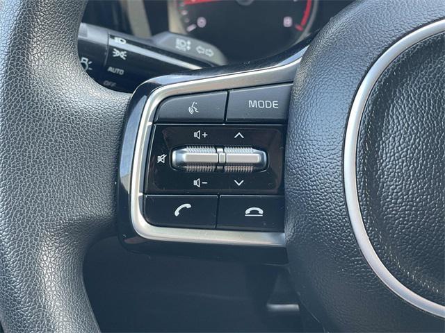 used 2023 Kia Sorento car, priced at $26,984