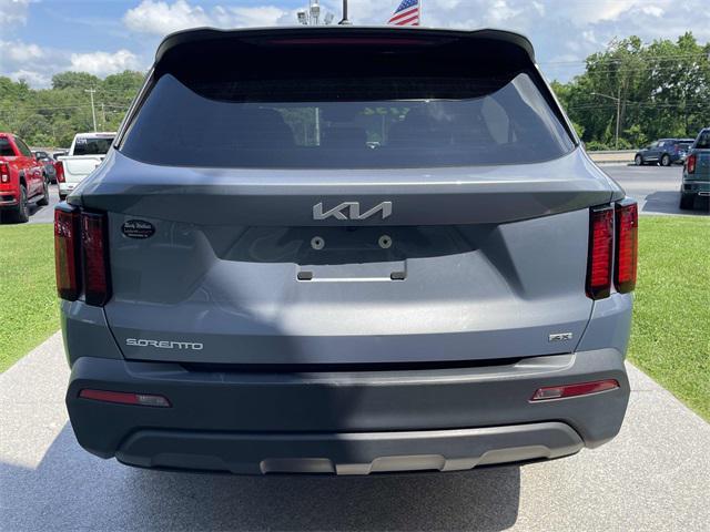 used 2023 Kia Sorento car, priced at $26,984