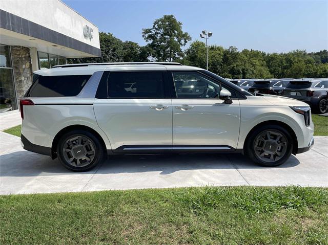 new 2025 Kia Carnival car, priced at $47,400