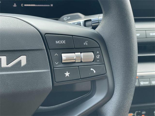 new 2025 Kia K4 car, priced at $22,154