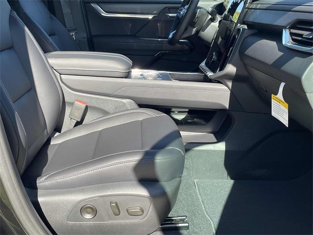 new 2026 GMC Acadia car, priced at $48,257