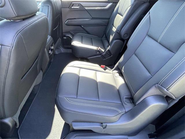 new 2026 GMC Acadia car, priced at $48,257