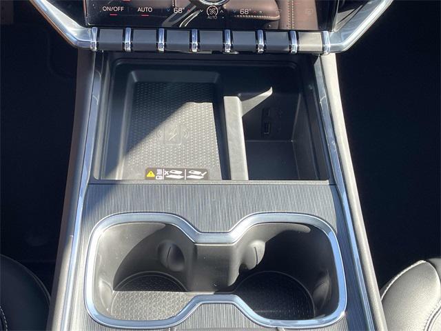 new 2026 GMC Acadia car, priced at $48,257