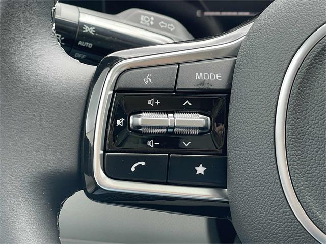 new 2025 Kia Sorento car, priced at $38,385