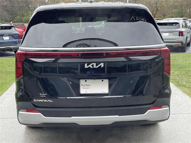 new 2025 Kia Carnival car, priced at $40,655