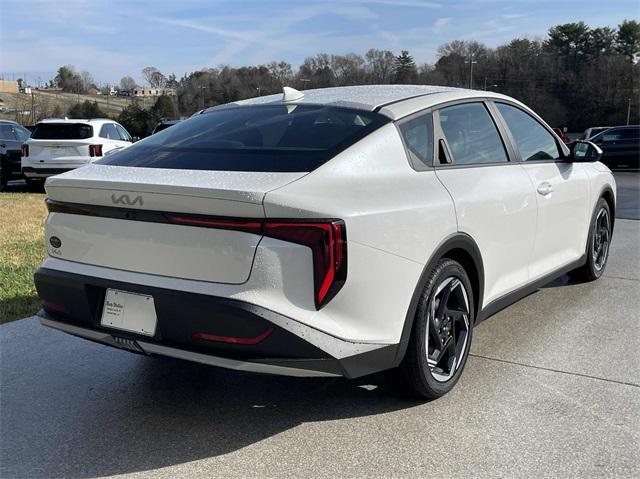 new 2025 Kia K4 car, priced at $25,715