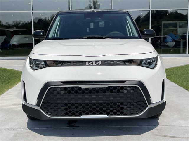 new 2025 Kia Soul car, priced at $24,685