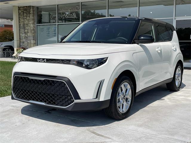 new 2025 Kia Soul car, priced at $24,685