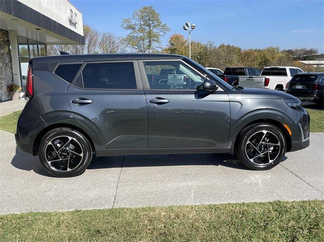 new 2025 Kia Soul car, priced at $26,275