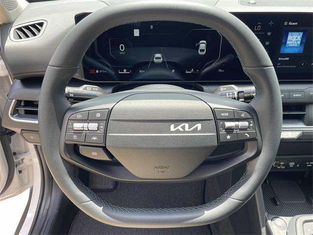 new 2025 Kia K4 car, priced at $24,314