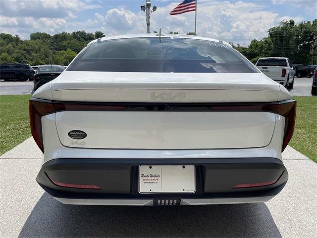 new 2025 Kia K4 car, priced at $24,314