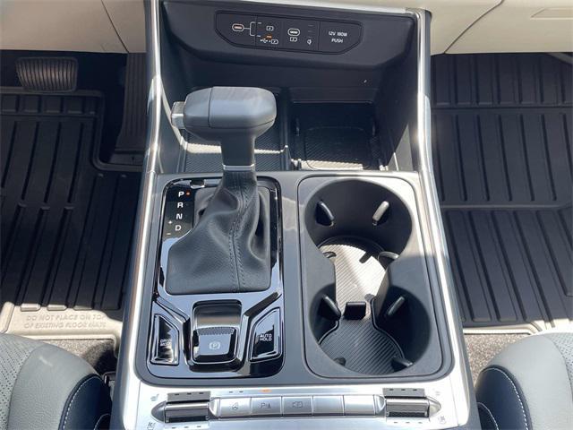 new 2026 Kia Carnival car, priced at $51,185