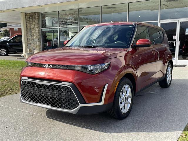 new 2025 Kia Soul car, priced at $22,690