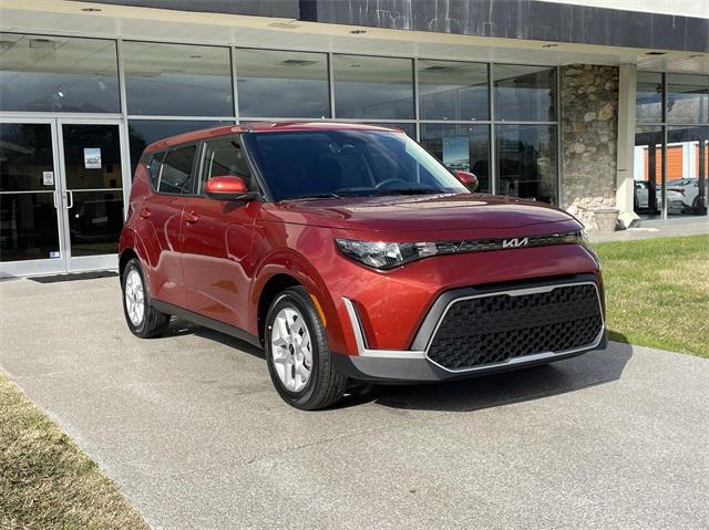 new 2025 Kia Soul car, priced at $22,690