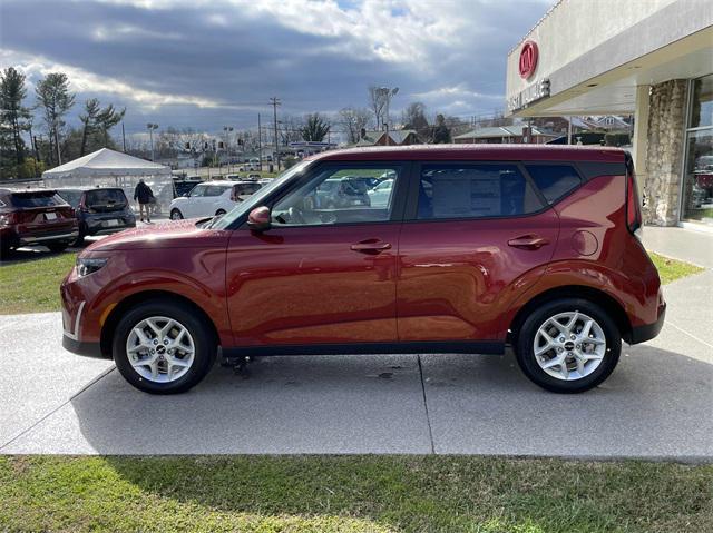 new 2025 Kia Soul car, priced at $22,690