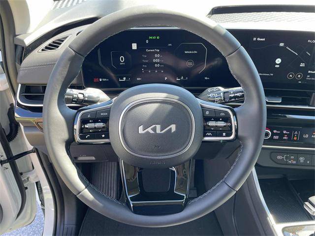 new 2025 Kia Carnival car, priced at $55,255