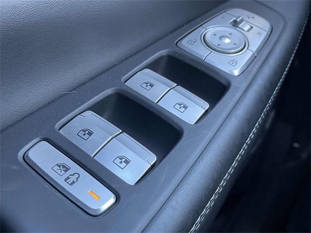 used 2023 Hyundai Santa Fe car, priced at $29,997