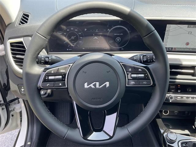 new 2025 Kia Seltos car, priced at $28,970