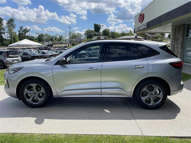 used 2024 Ford Escape car, priced at $27,000
