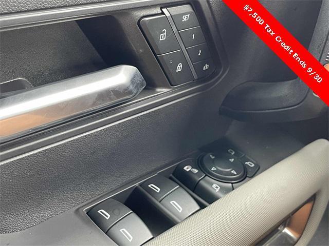 new 2025 GMC HUMMER EV SUV car, priced at $102,700