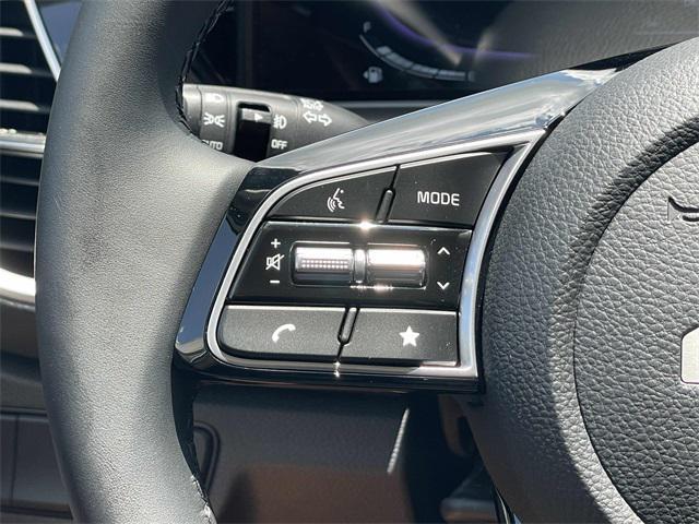 new 2025 Kia Seltos car, priced at $25,108