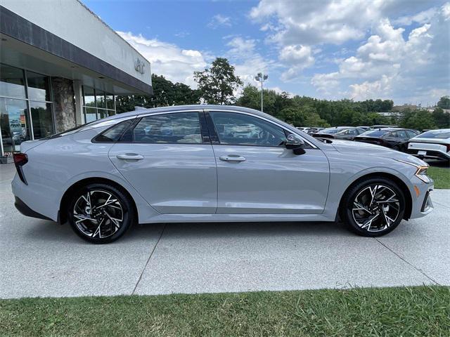 new 2025 Kia K5 car, priced at $29,981