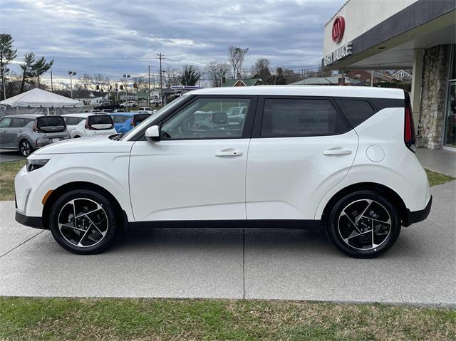 new 2025 Kia Soul car, priced at $26,695