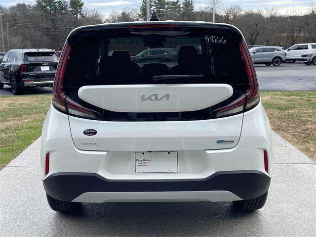 new 2025 Kia Soul car, priced at $26,695