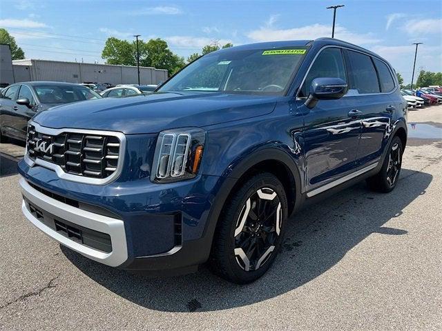 new 2025 Kia Telluride car, priced at $39,942