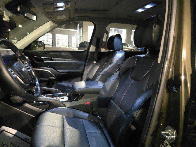 used 2024 Kia Telluride car, priced at $38,704