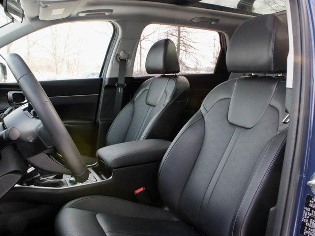 new 2024 Kia Sorento car, priced at $33,999