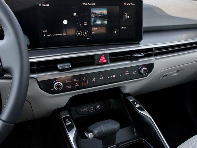 new 2025 Kia Sorento car, priced at $36,477