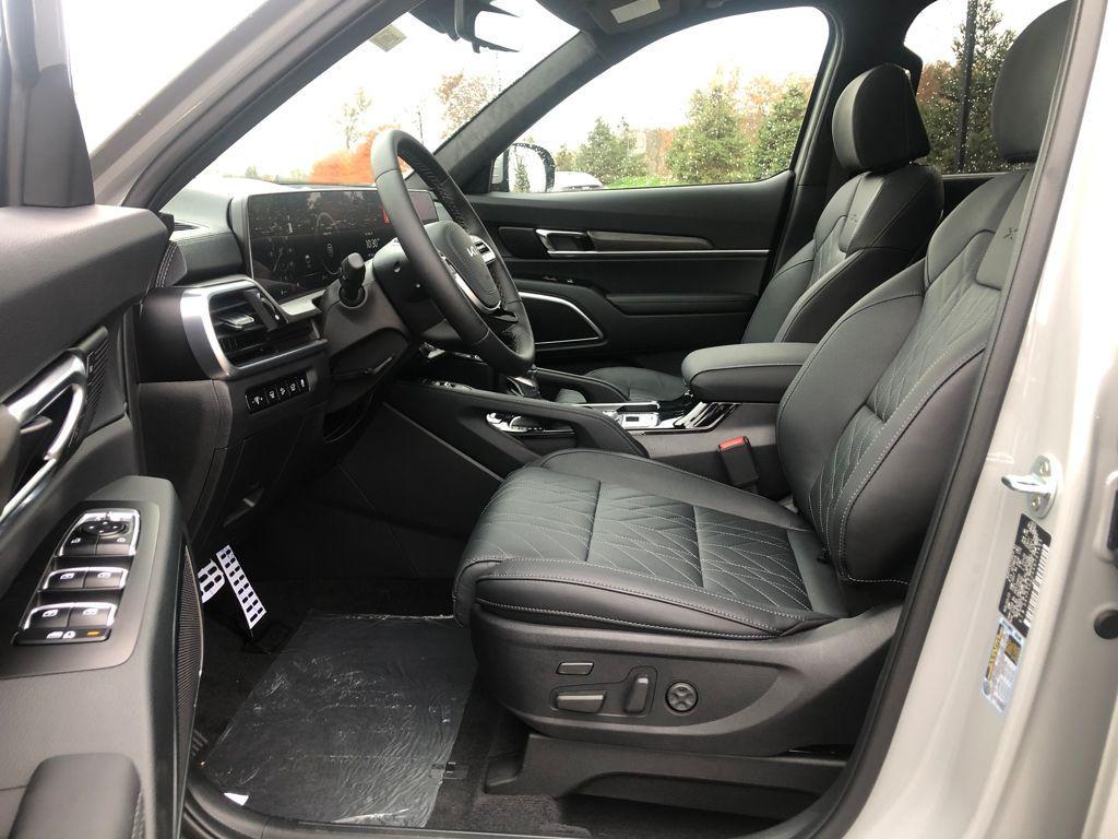 new 2025 Kia Telluride car, priced at $52,410