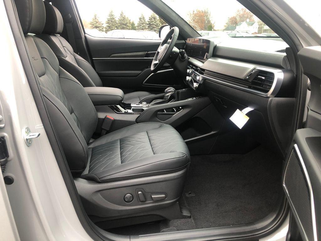 new 2025 Kia Telluride car, priced at $52,410