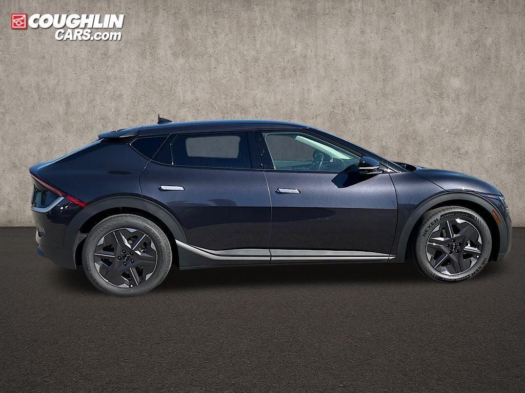 new 2025 Kia EV6 car, priced at $42,015