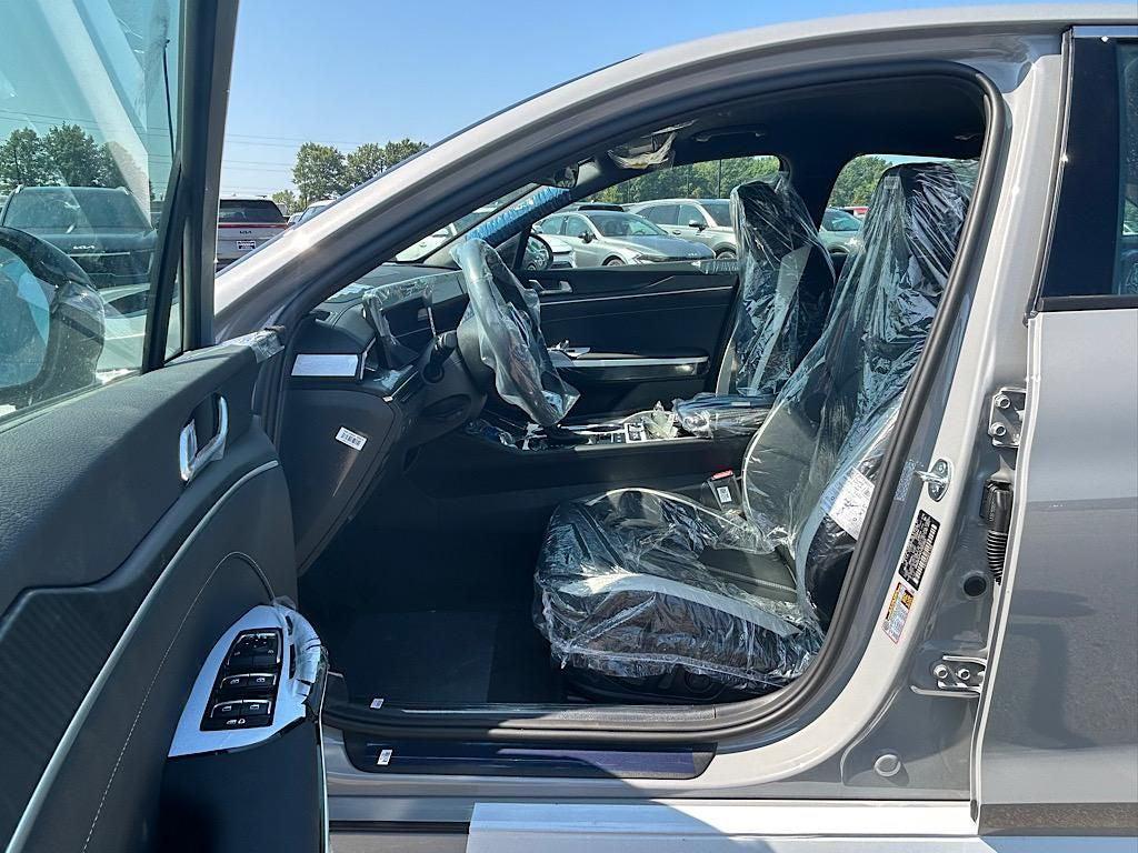 new 2026 Kia K5 car, priced at $28,420