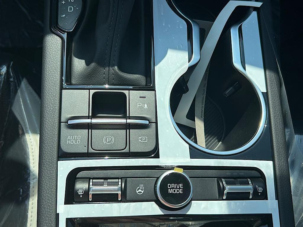 new 2026 Kia K5 car, priced at $28,420