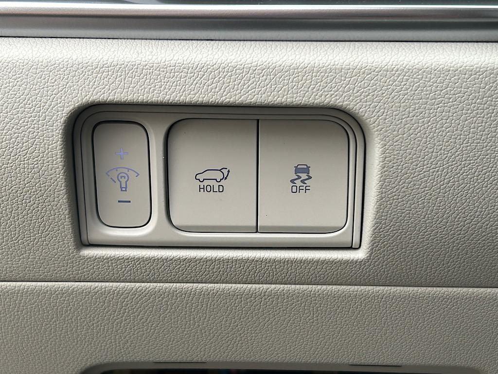 new 2025 Kia Sorento Hybrid car, priced at $36,582