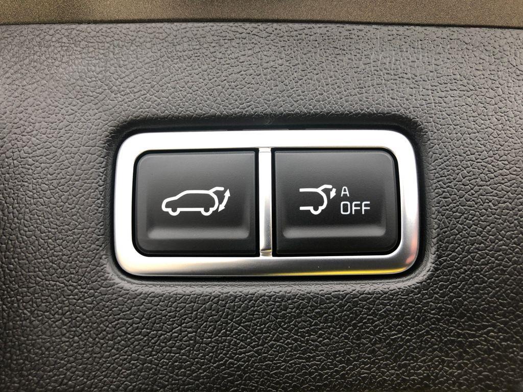 new 2026 Kia Sorento Hybrid car, priced at $39,044