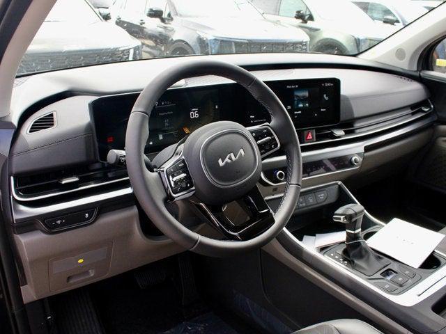 new 2025 Kia Carnival car, priced at $39,290