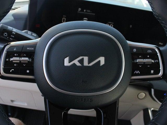 new 2025 Kia Carnival car, priced at $42,138